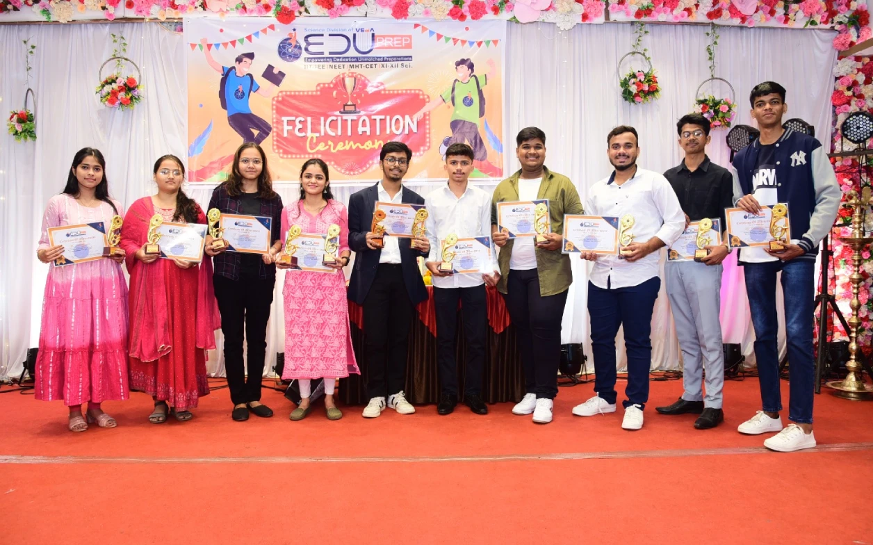 BEST IIT JEE NEET COACHING CENTER